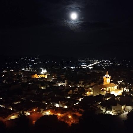 Alojamiento Turistico Casa Elvira 耶克拉 外观 照片